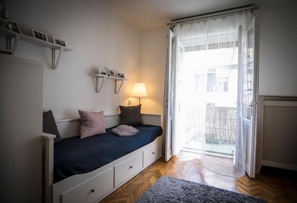 Parisian Soul In The Heart Of Budapest Exterior foto